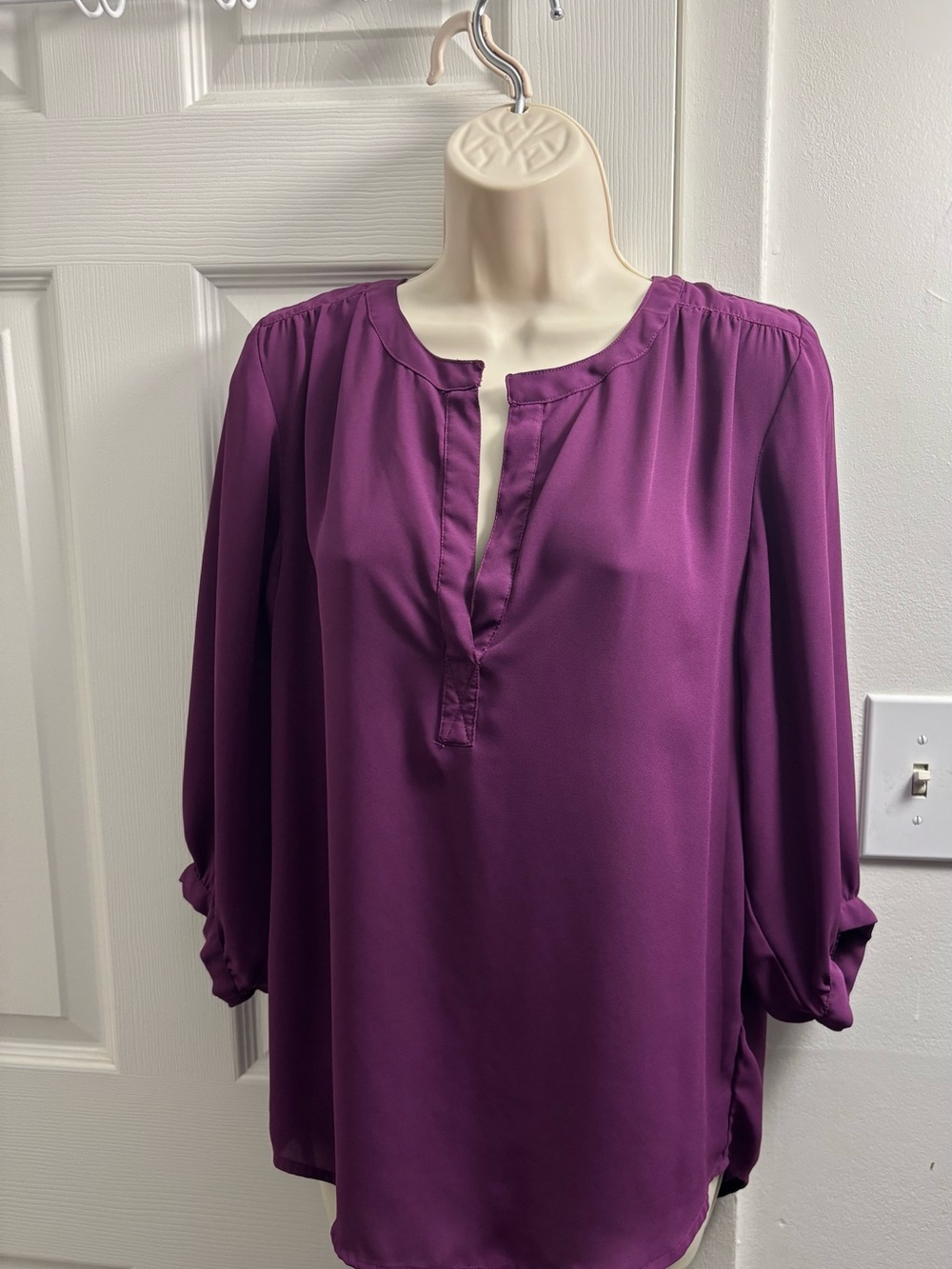 English Laundry Purple Women's 3/4 Sleeve Split-Neck Blouse Small